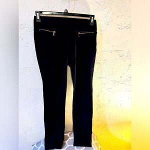 D JEANS black leggings size 6 petite w/ zipper detail